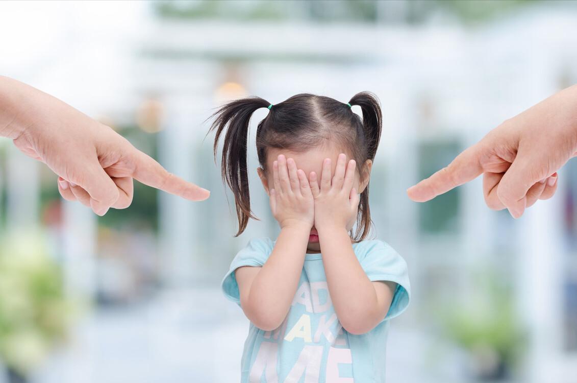 4岁孩子一言不合就发脾气,4岁孩子一言不合打人