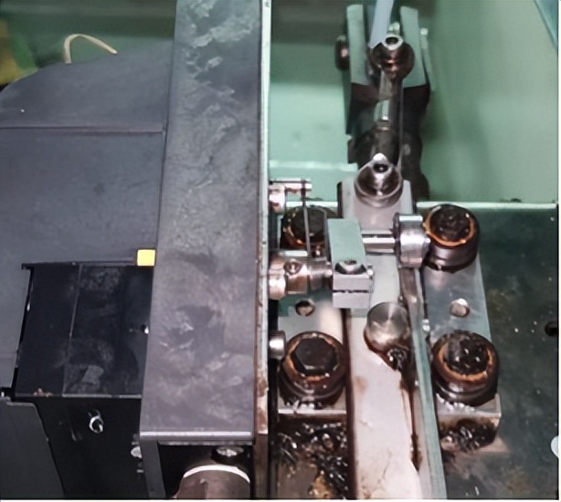 AALBORG辅锅炉供风系统空气流量波动故障实例