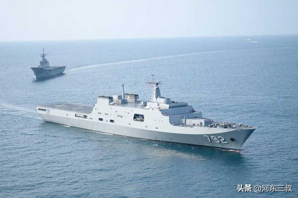 1.3亿美元买一艘坞登,比中国自用型还便宜,泰国海军高调迎接