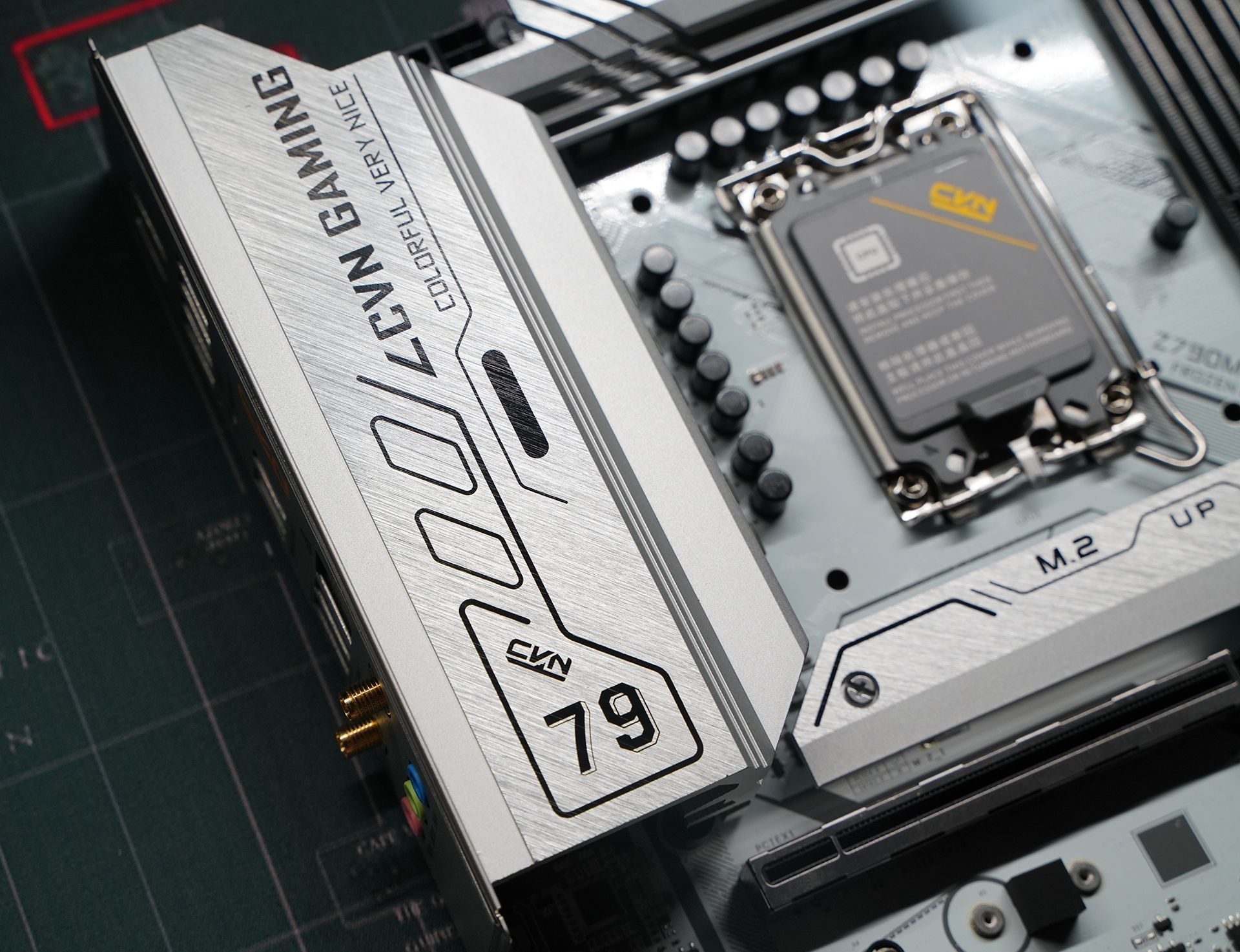 z790主板七彩虹搭什么cpu,七彩虹z790冰霜巡洋舰搭配什么cpu