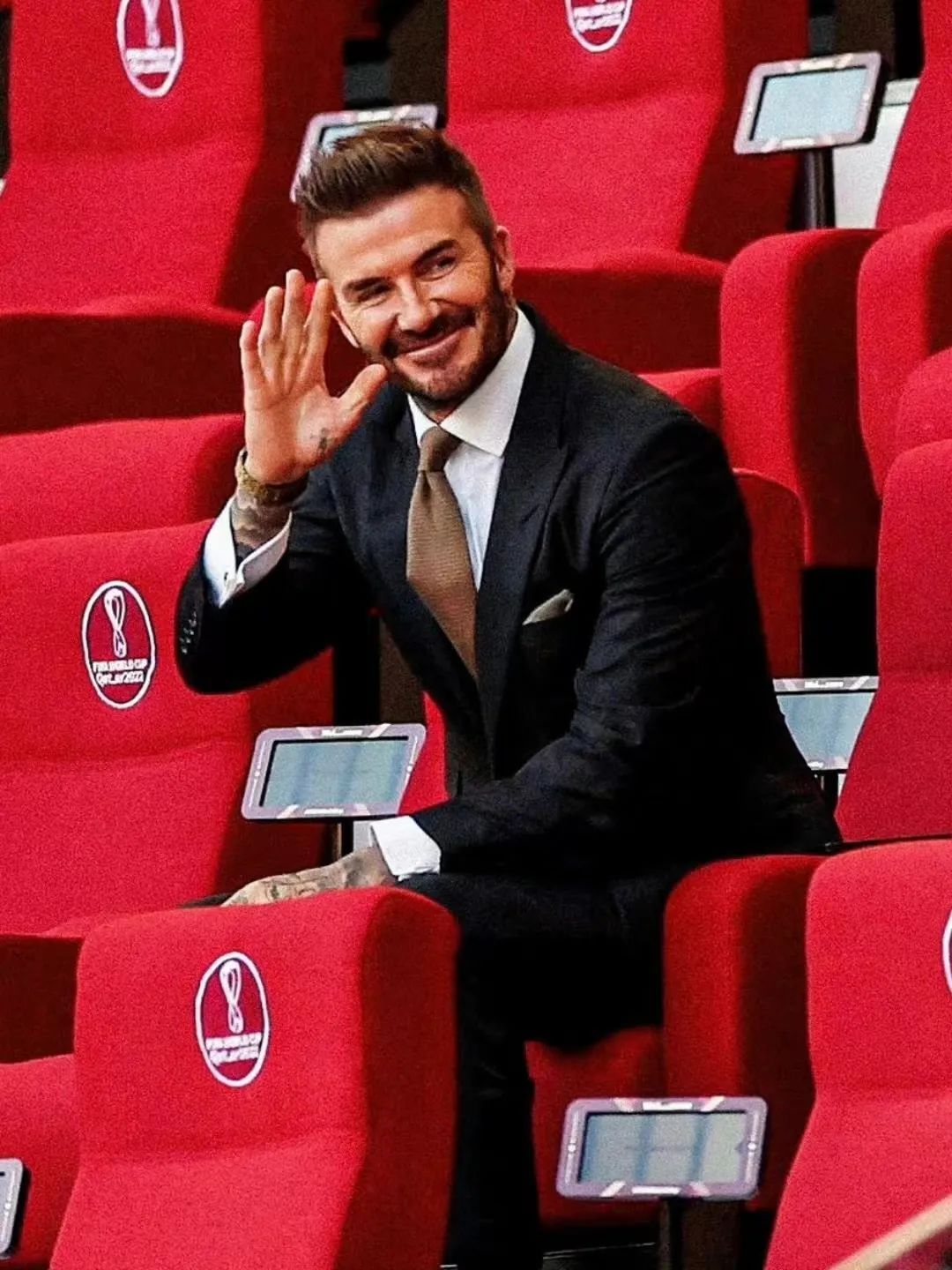 世界杯帅气球员西装,世界杯阿根廷男模队西装照高清