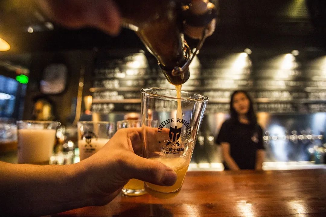 讨好3亿年轻人,精酿啤酒千亿级“忽悠”