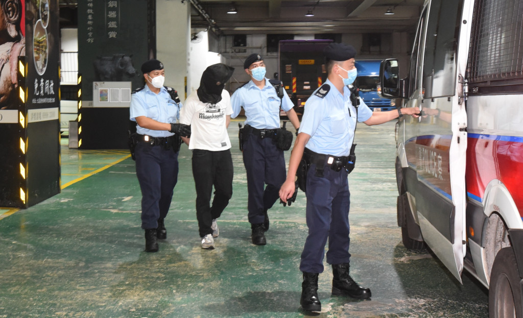 香港游客被抢,香港游客被抓视频