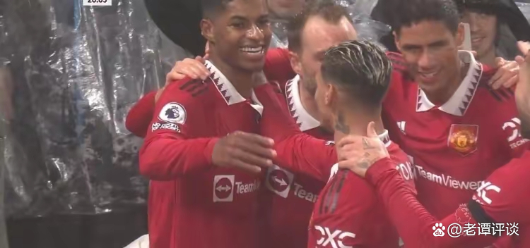 c罗重回老特拉福德的眼神,老特拉福德c罗5比0