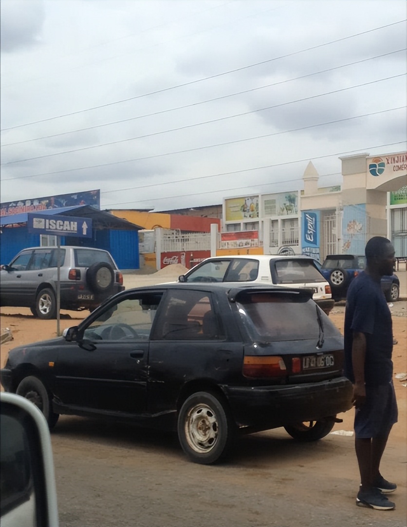 非洲安哥拉的那些咱中国人开的大型商城(我在安哥拉的日子308)