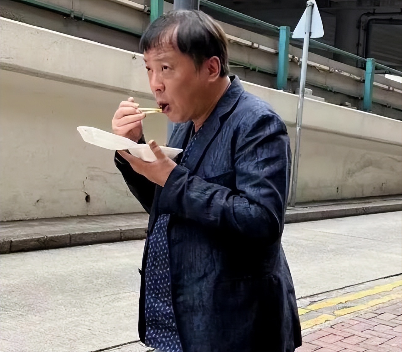 上海隐形富豪白手起家到身价60亿,上海隐形富豪身价1000亿