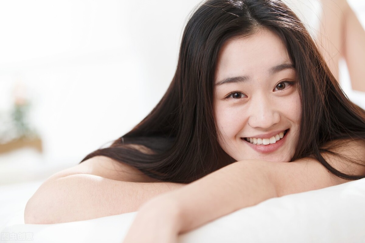 他是龙头企业高管，公司破产后，妻子嫌弃他潦倒也离他而去（11）