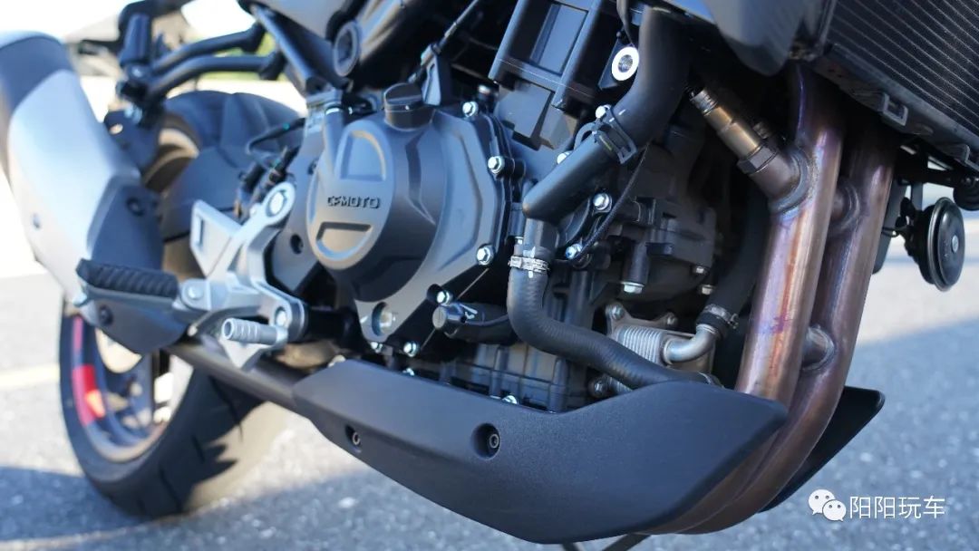 春风nk450街车坐高,国产三万五以内的四缸摩托车