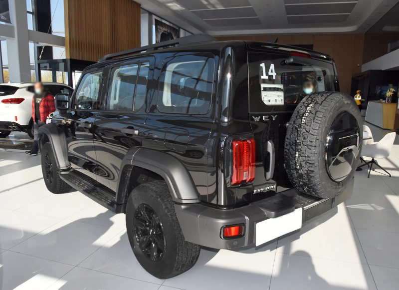 20万左右越野车哪款最好最实用,20万以内的硬汉越野车