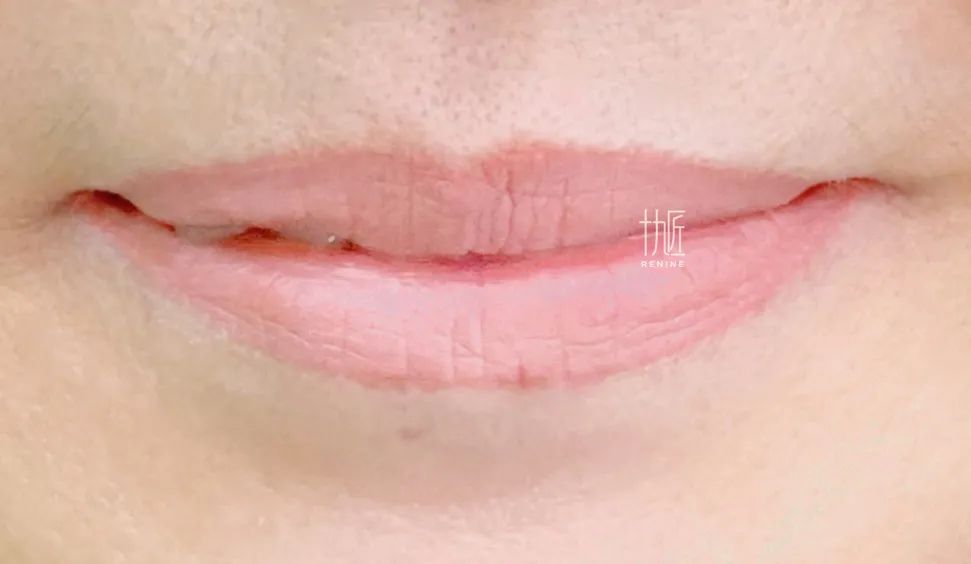 手工改乌唇全过程,改乌唇教程技巧