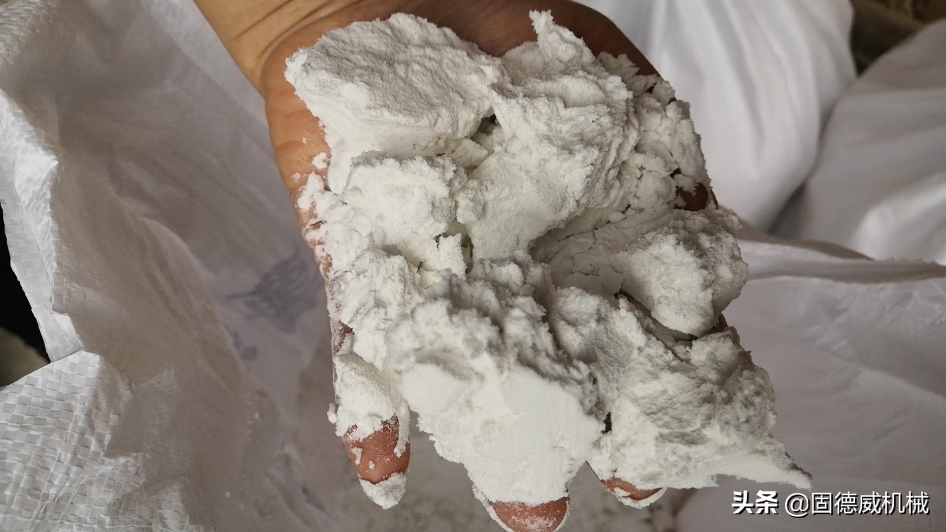 小型红薯打淀粉机,现在有最小型打红薯粉机吗