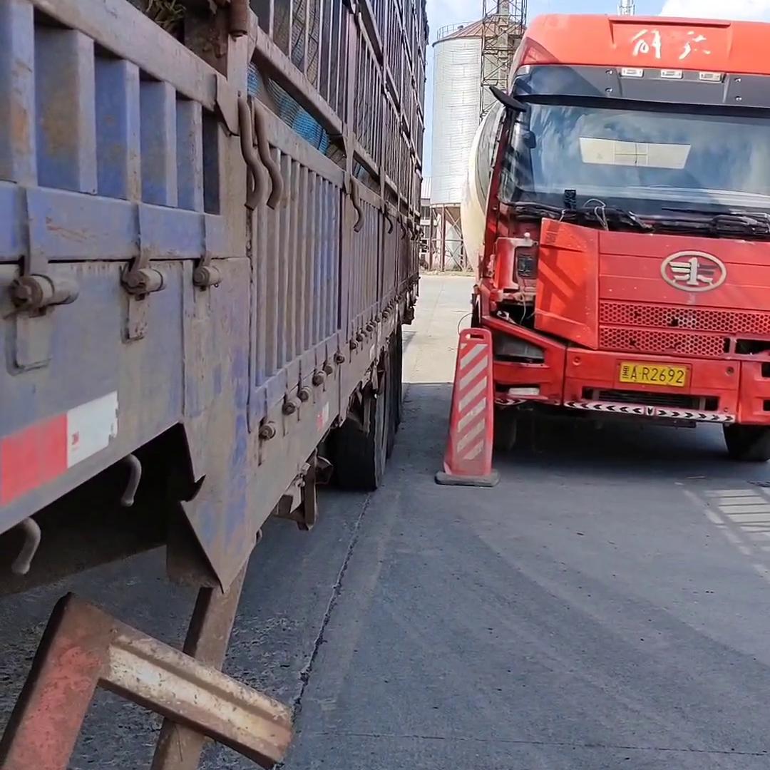 半挂车倒车技巧培训基地,半挂车倒车技巧驾校