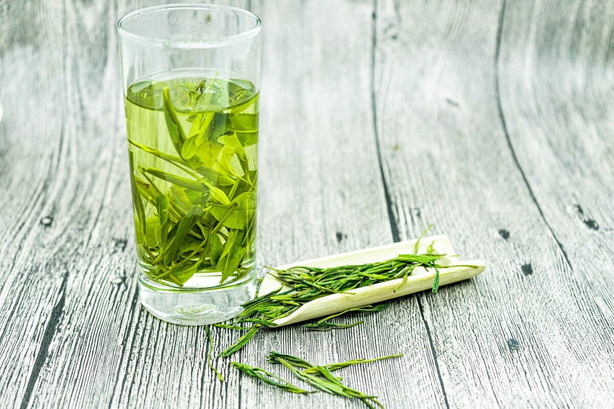 冬天适合喝什么茶最好,冬天适合喝什么茶养胃养肝