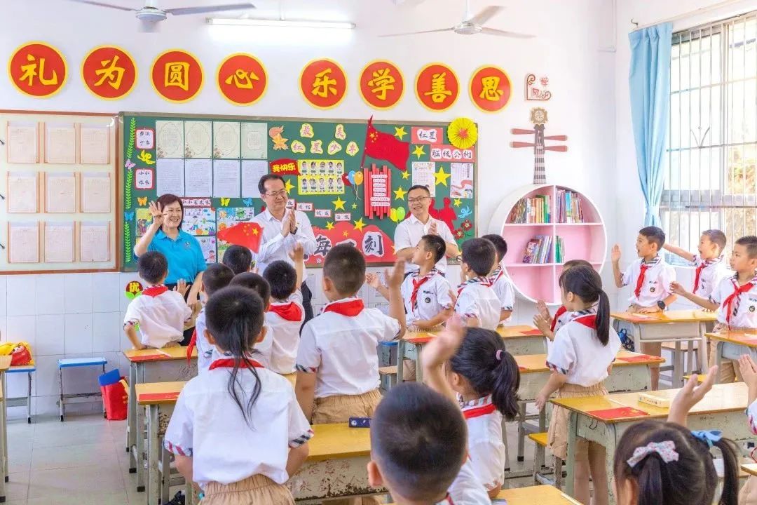缤纷六一快乐儿童节,童心飞扬快乐成长六一儿童节