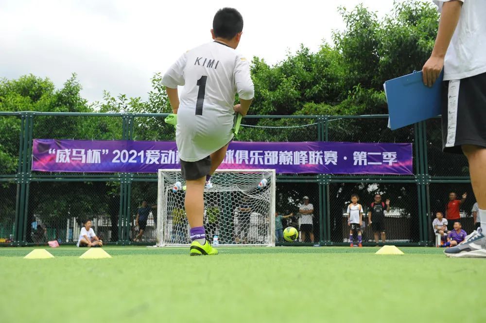 足球运动可以锻炼身体哪些方面,足球运动的体育精神和文化价值