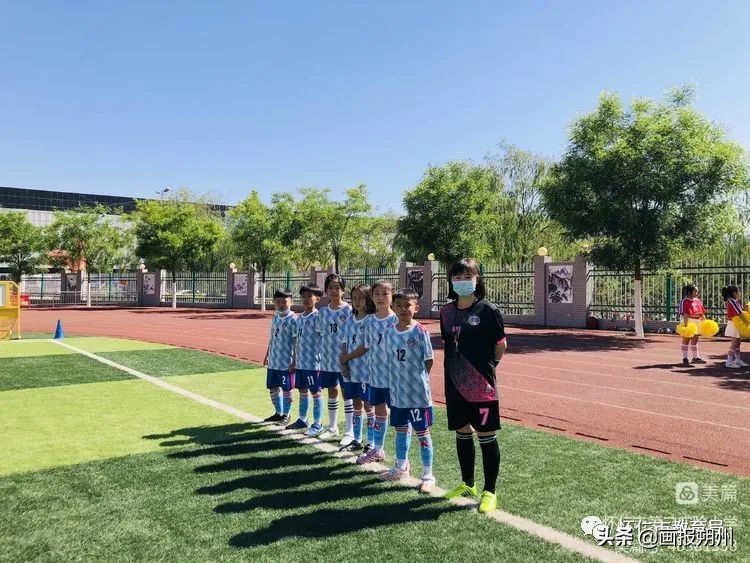 怀仁第二小学足球比赛,怀仁小学足球比赛