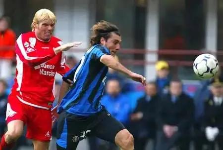 忆意甲,意甲03-04安科纳