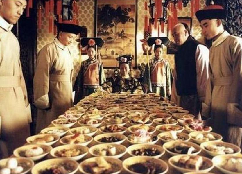 清朝慈禧跟妃子们的照片,清朝妃子真实照片慈禧太后