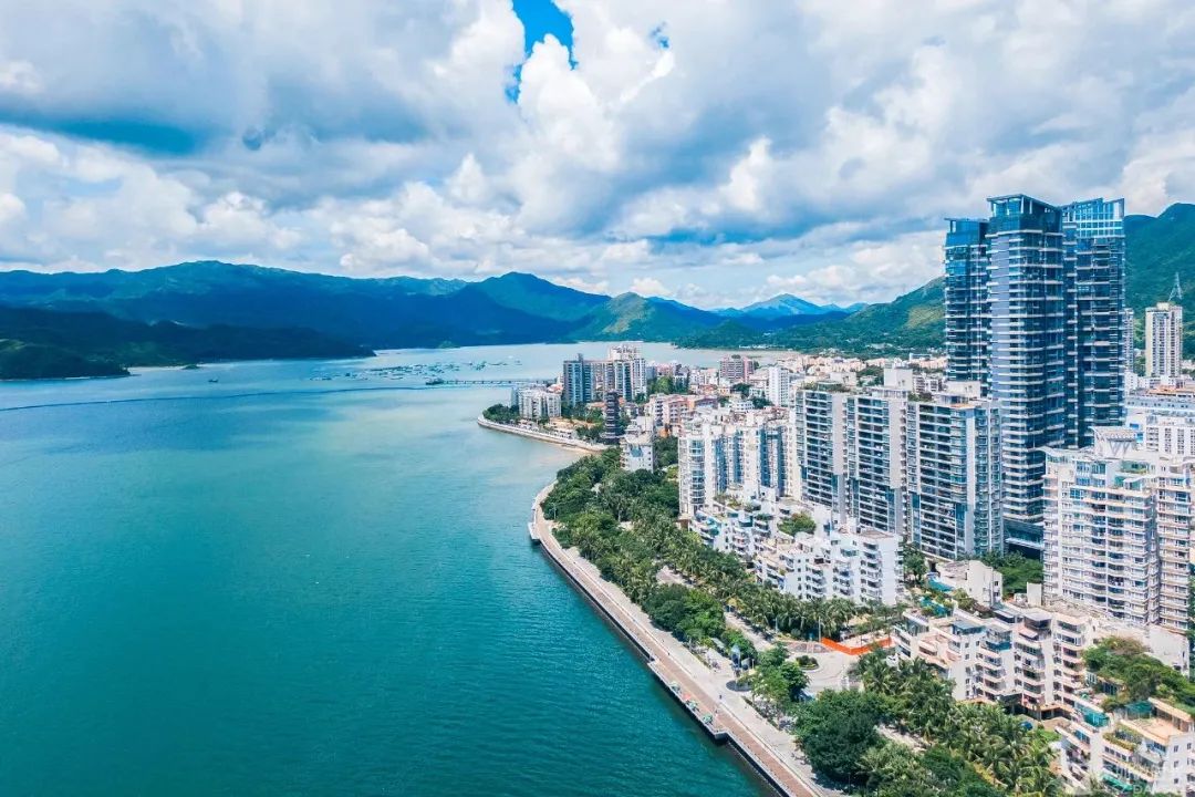 只有山海藏深意,唯有山海是什么意思