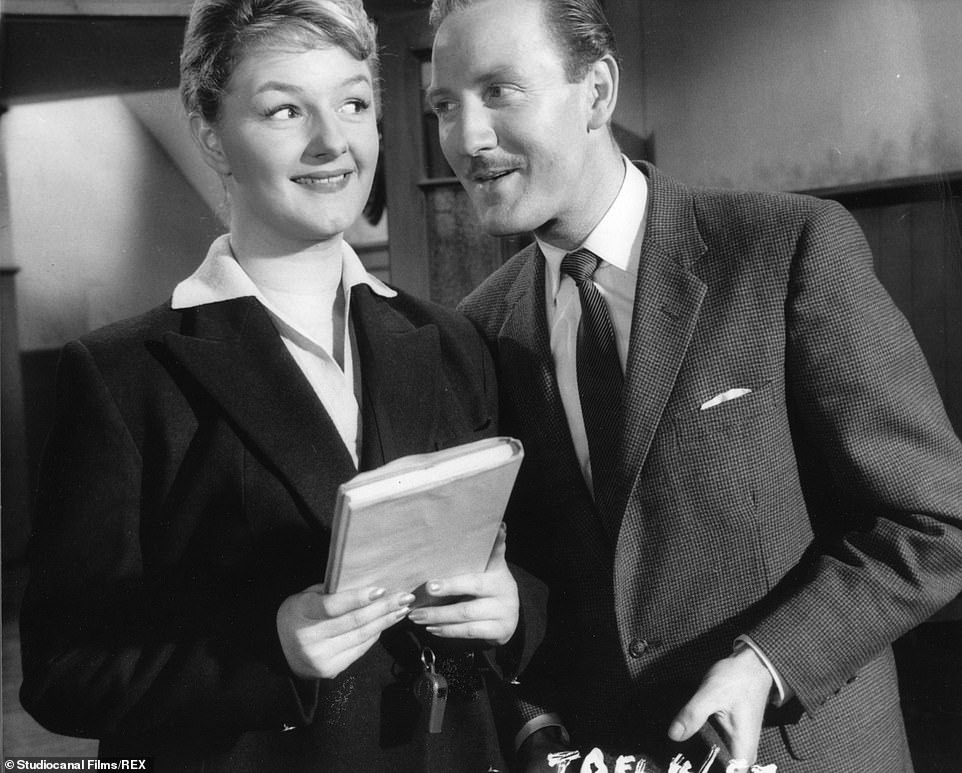 哈利·波特分院帽配音演员去世：一生传奇，89岁时迎娶第三任妻子