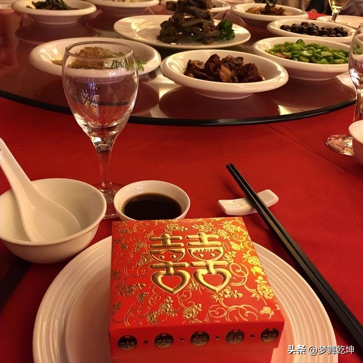 五星级酒店红包发多少,五星级酒店婚礼随礼一千算不算少