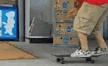 隔壁的单亲妈妈来我家借跑步机,但是为什么她还穿高跟鞋?: