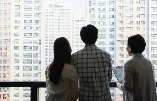 曹德旺说未来房子一文不值,楼市如何破局曹德旺给出答案