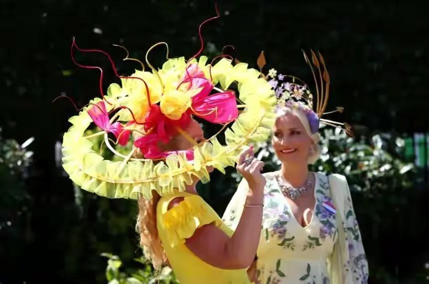英国皇家赛马会衣服帽子,英国赛马帽子