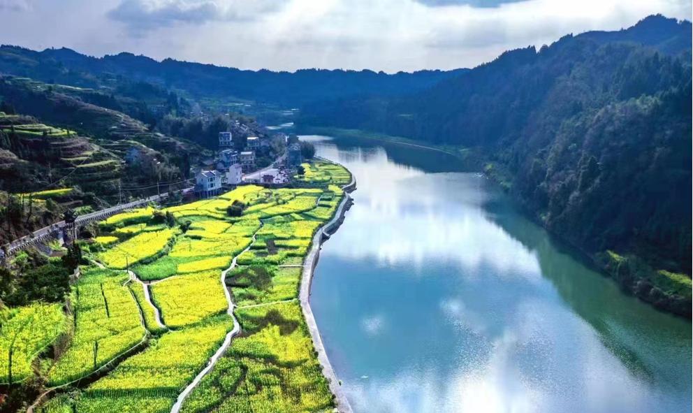 神秘湘西走个春在家吃自助烧烤,神秘湘西走个春