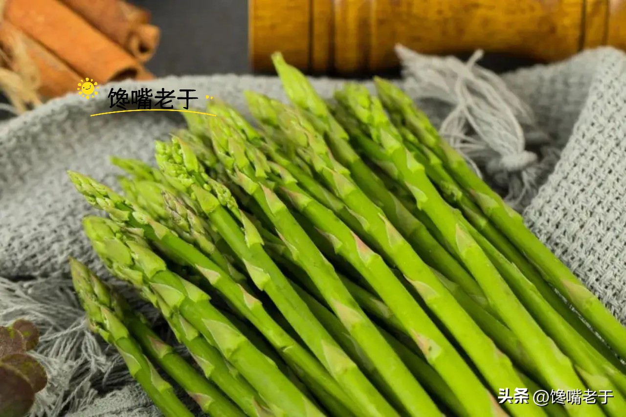 芦笋粗的还是细的好,购买芦笋绿色与白色哪种好