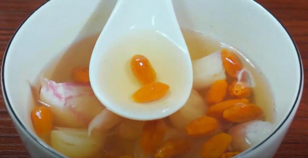 润肺咳嗽喝什么汤最好,咳嗽煮什么汤吃止咳润肺