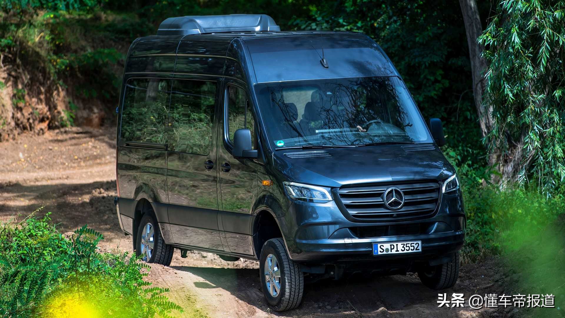 最新发布奔驰凌特9座柴油商务车,新奔驰凌特17座多少钱