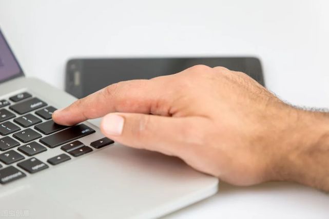 什么时候电脑要关机重启,电脑是一直开机好还是每天关机好