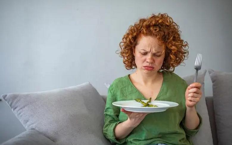 医生：月经推迟几天很正常，但别超过期限！