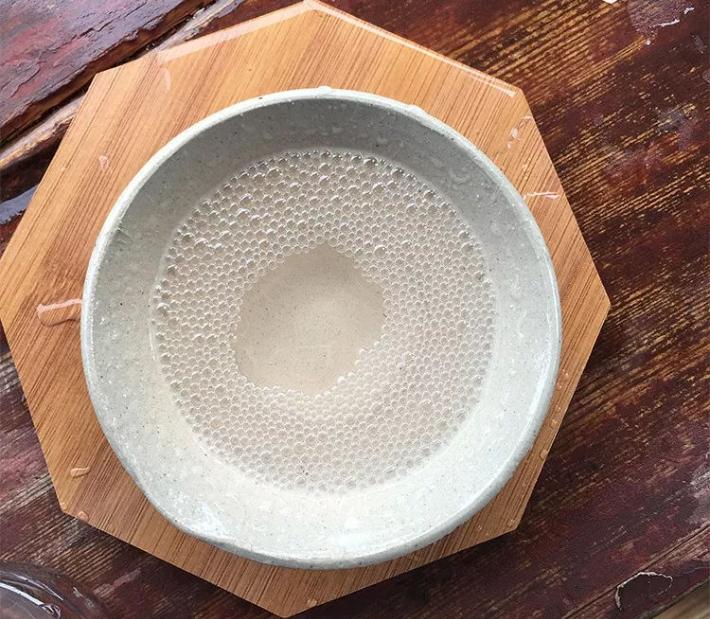 为何网上买的酒比实体店贵,同一款酒太便宜是假酒吗