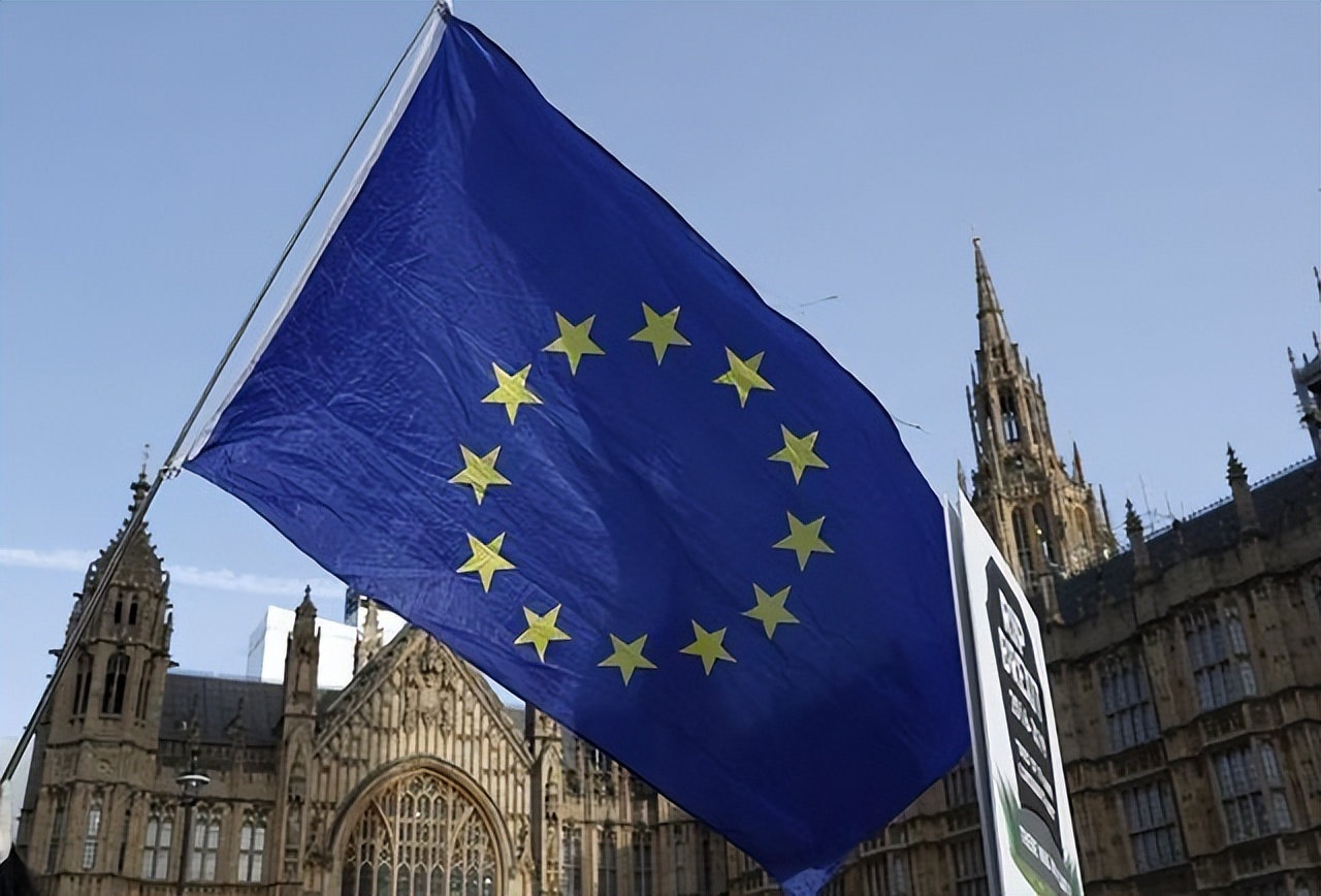 27日报应降临东京，千万人在劫难逃，日本民众惊诧不已：从未见过