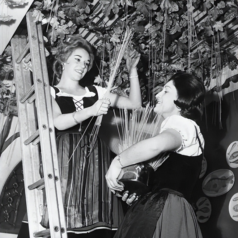 今天被骗了100元钱我能报警吗,你还在被骗吗