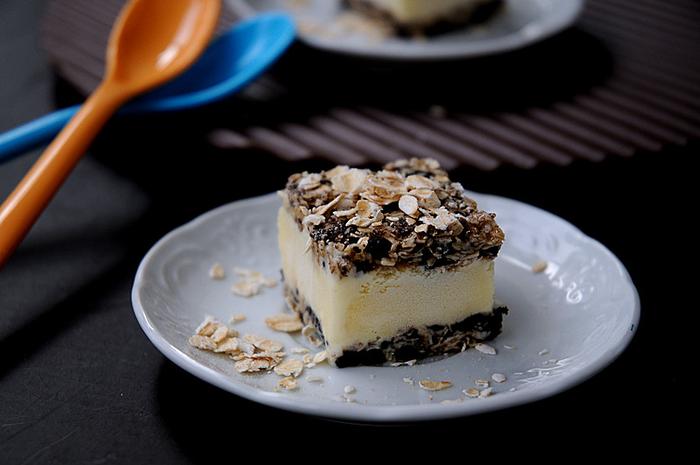 奶油冰淇淋家庭做法,自制薄荷冰淇淋