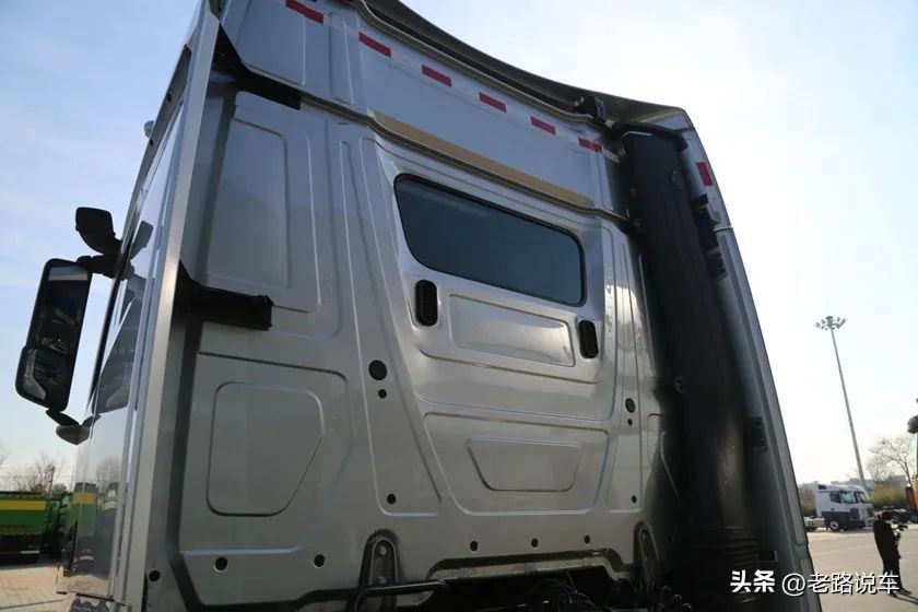 奔驰actros2653测评,国产奔驰重卡actros优享版