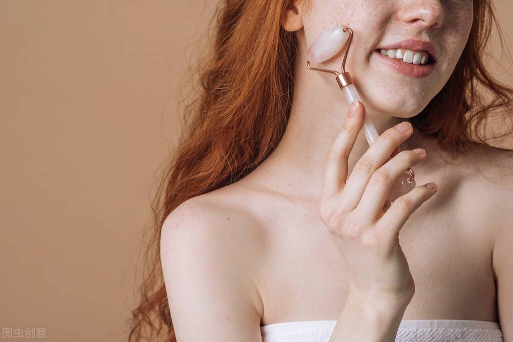 皮肤上长小肉球怎么整掉,皮肤下长了小肉球怎么办