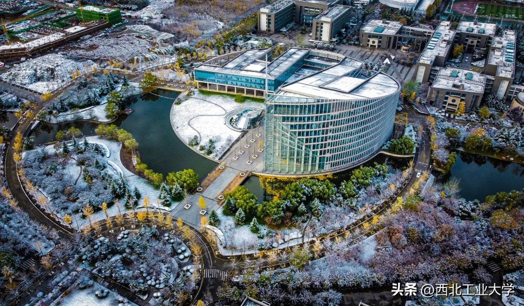 今日雨水!工大四季高清美图，欢迎欣赏使用~