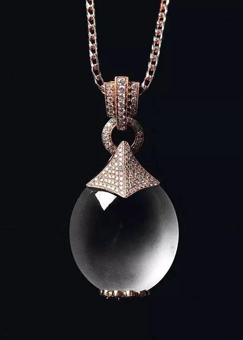 大自然精华天然宝石,大自然遗落人间的蓝宝石