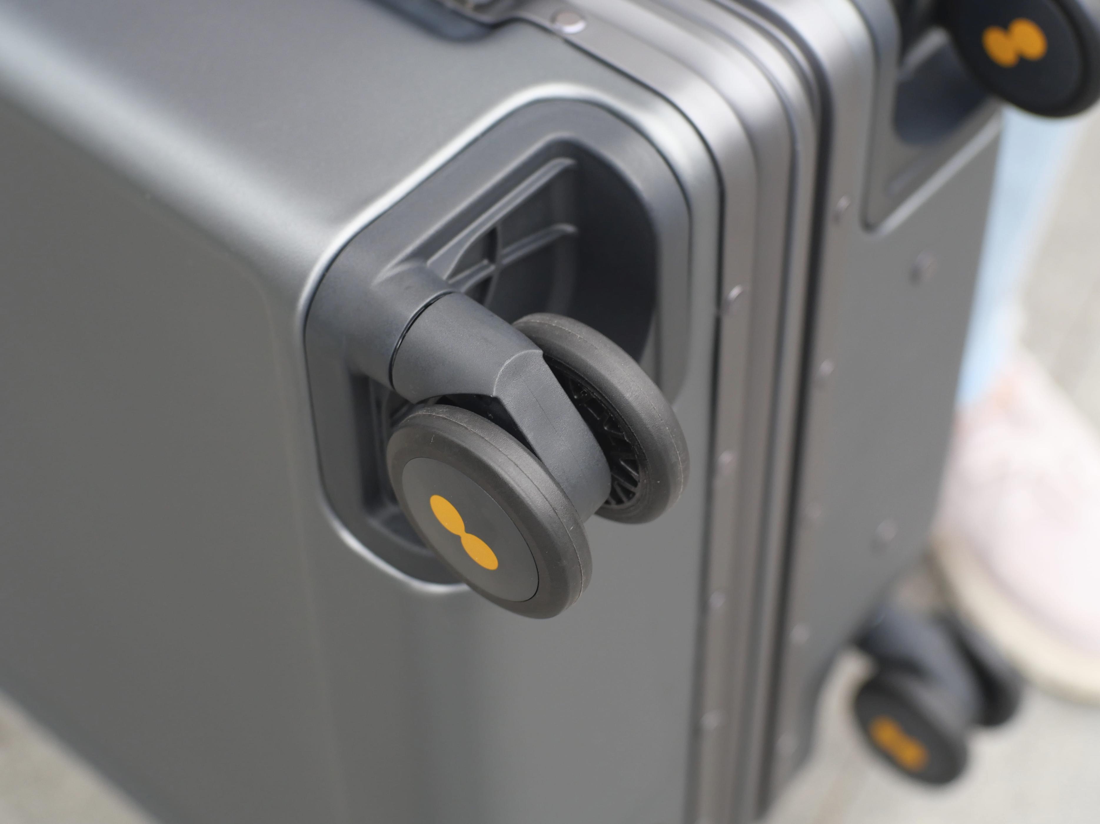 长途旅行买什么旅行箱好,旅行时如何选择合适的旅行箱