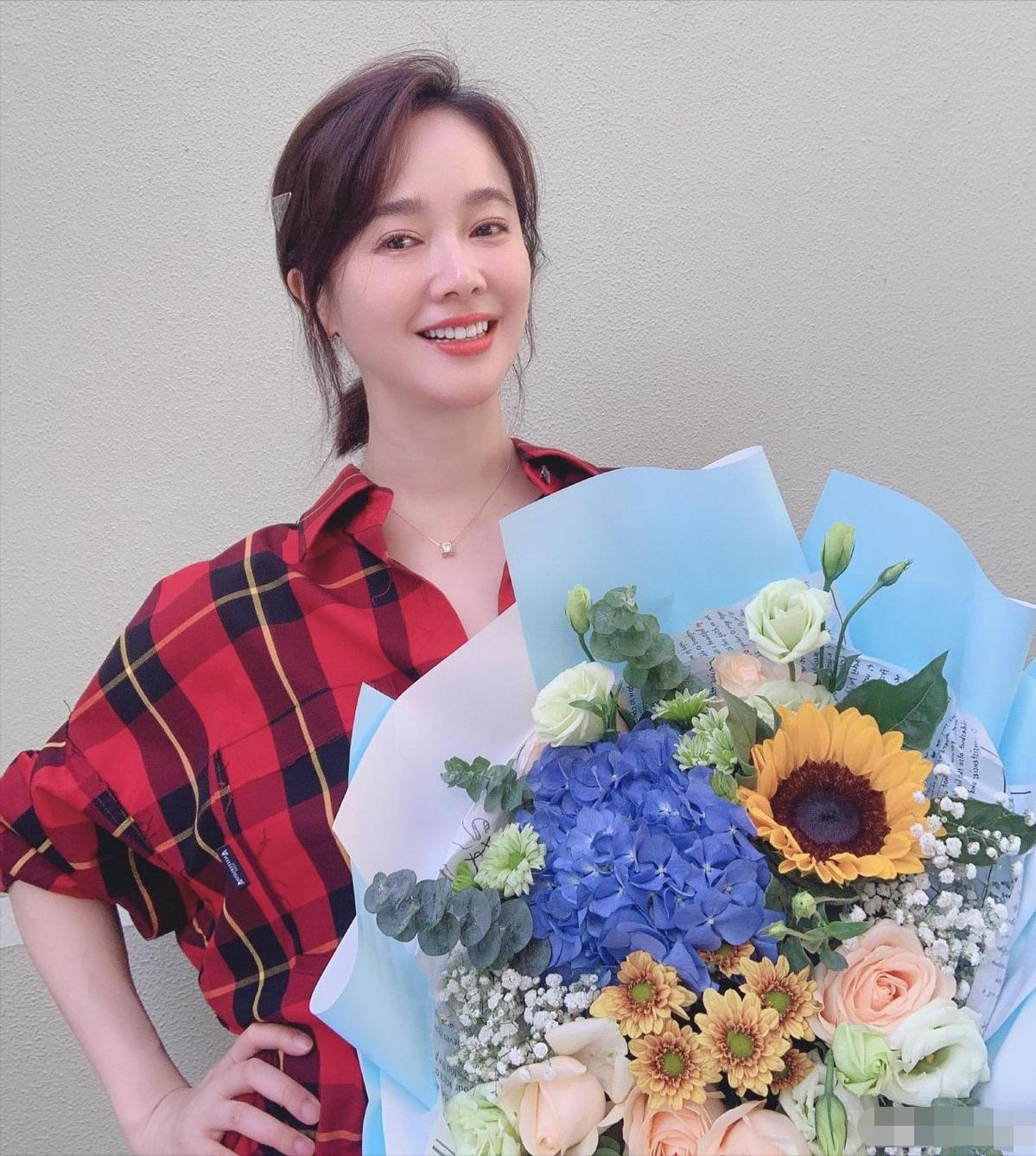 47岁最有气质的女星,身材最好的15位中年女星