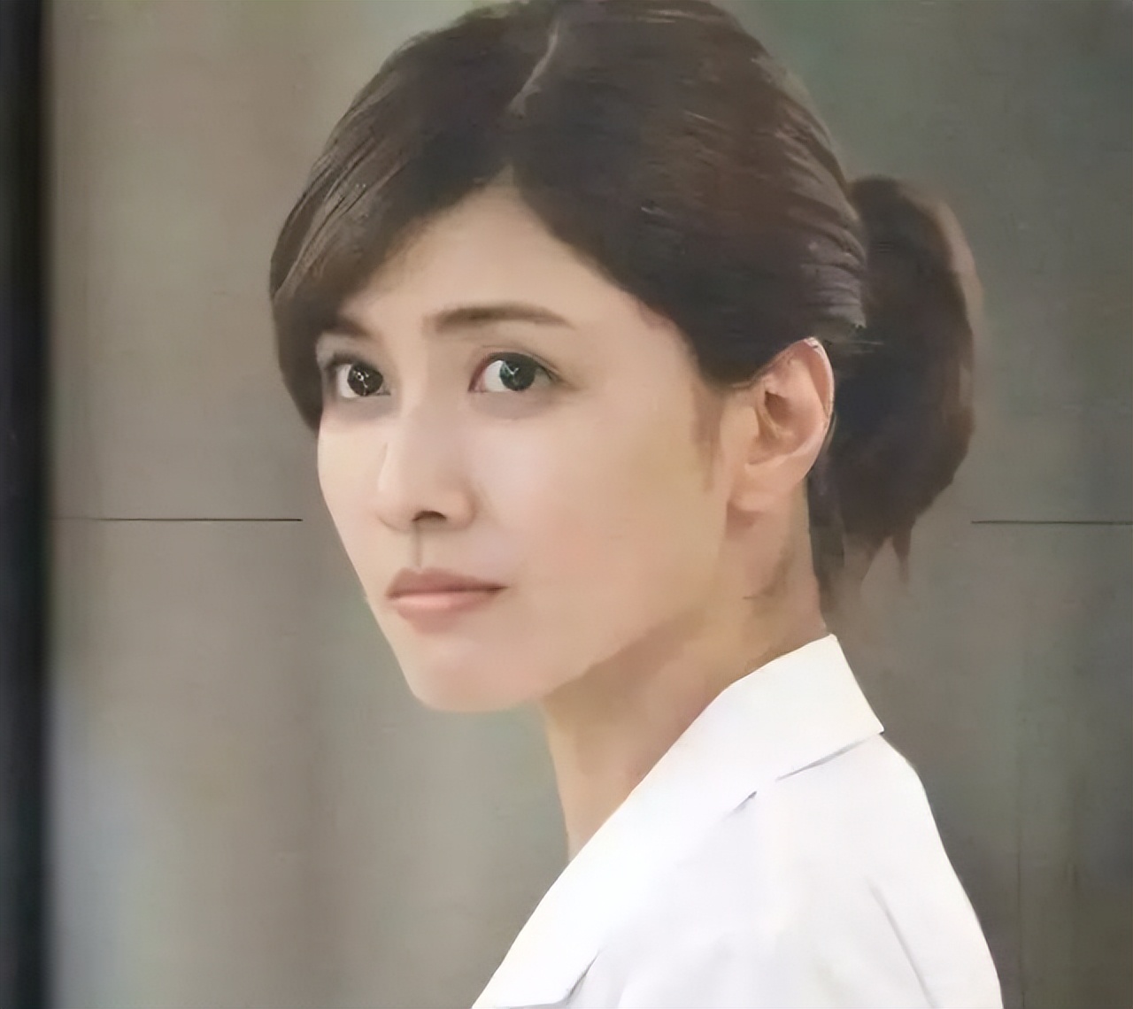 石原里美深田恭子新剧,石原里美深田恭子共同点