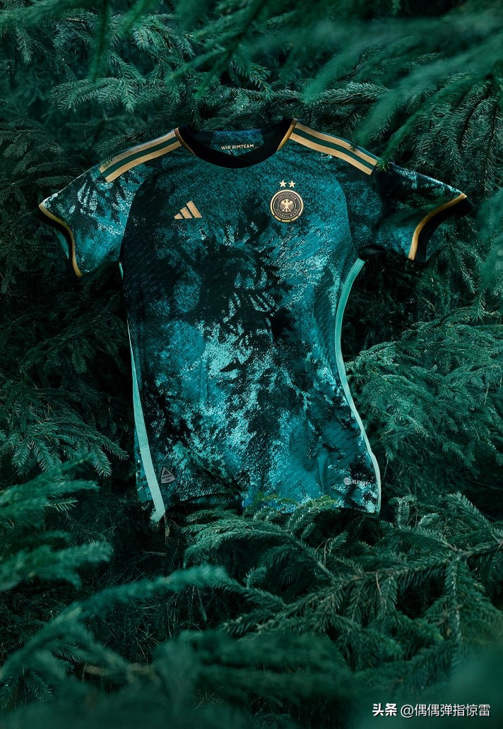 阿迪达斯发布2023女足世界杯国家队客场球衣