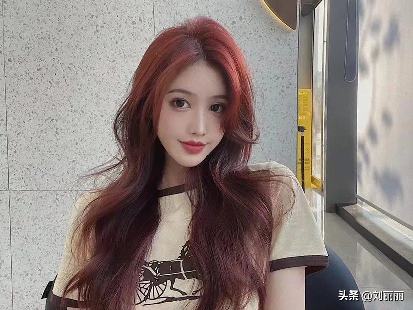 女人改变最好的方式是整容,选对发型效果堪比整容