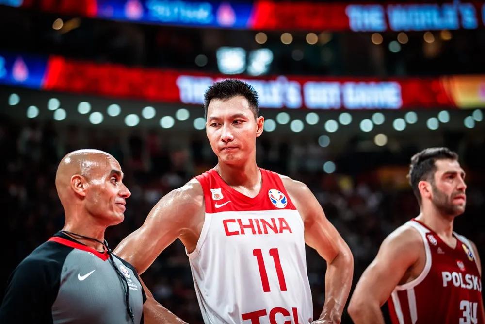 中国女篮能不能打得过中国男篮,中国男篮能打过中国女篮么