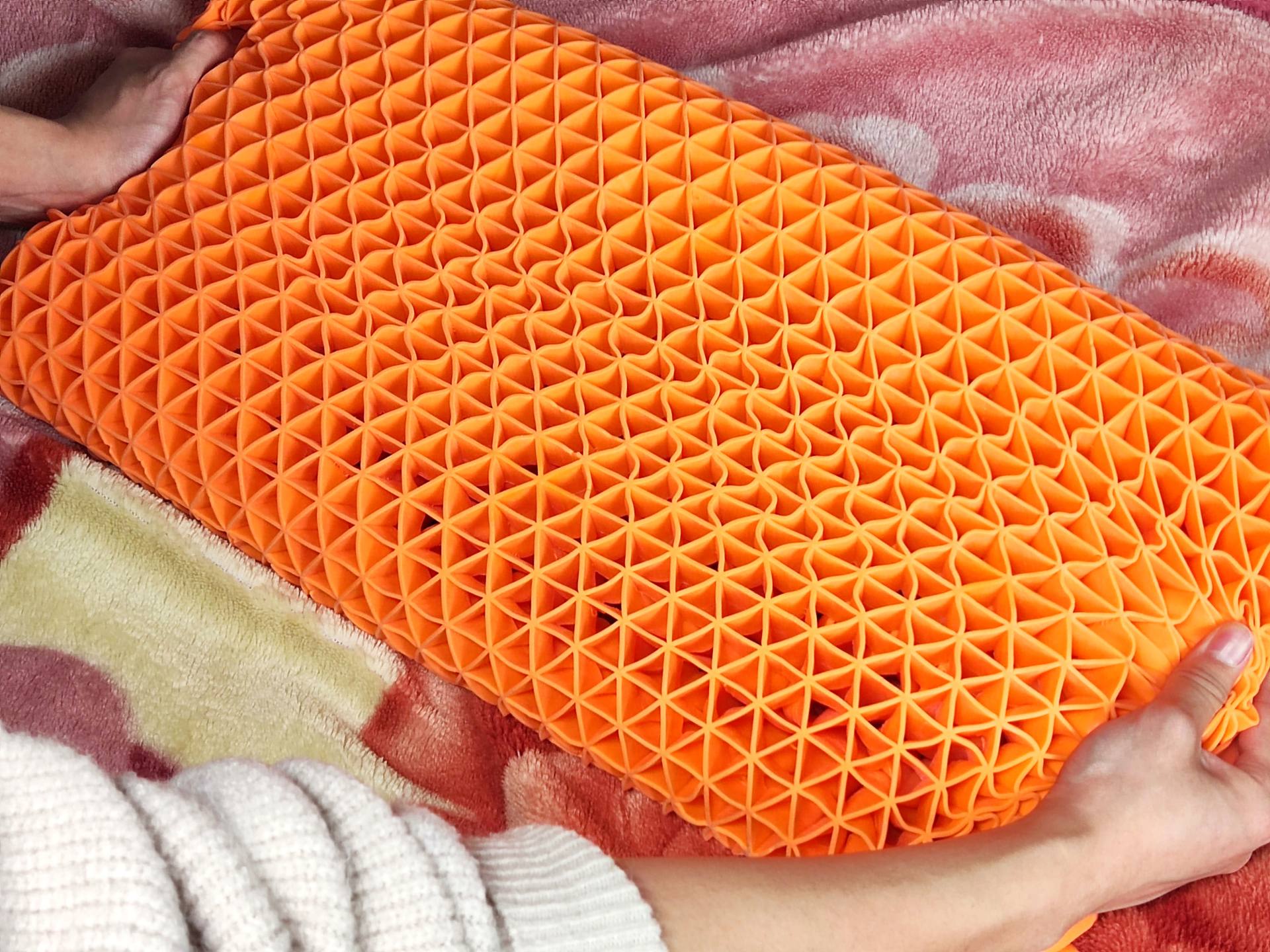 倍轻松颈椎按摩颈枕测评,愉悦之家羽绒被评测