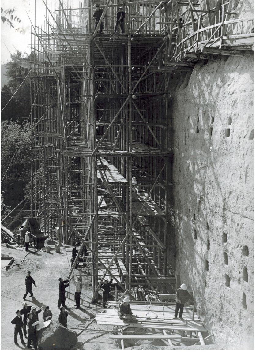 甘肃天水麦积山石窟的特点,走进麦积山石窟感受千年的沉淀